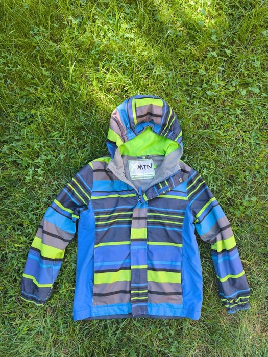 Лот детски чорапогащници 116-122 и 122-128 и зимни якета