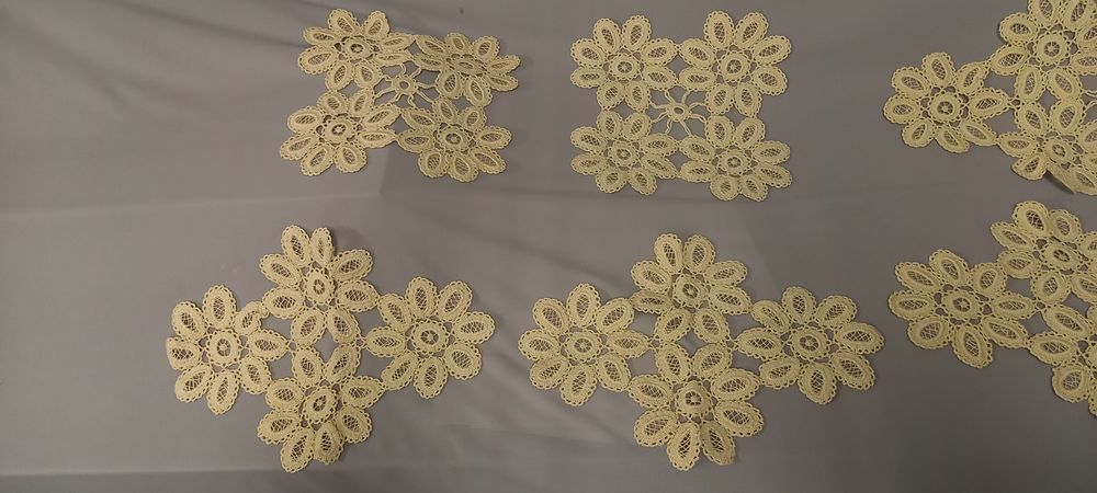 Mileuri, macrame, noi