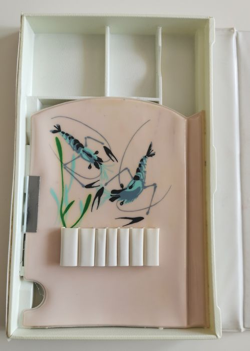 Penar chinezesc, anii '80, stare buna, de colectie, din perioada comun