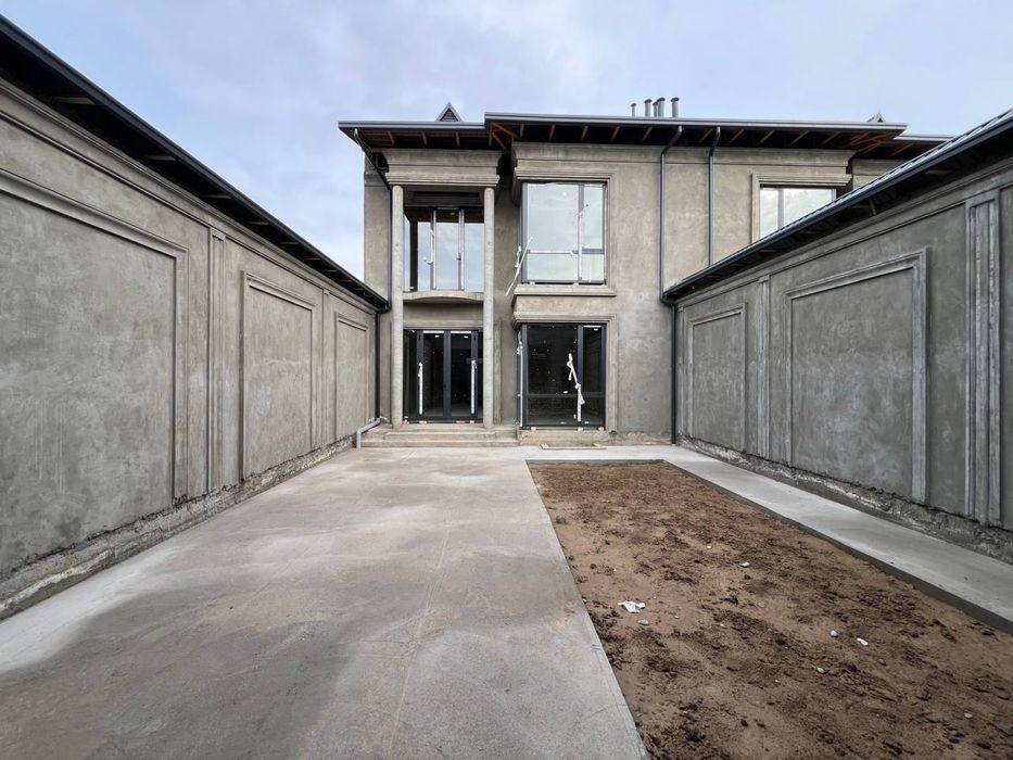 Юнусабад Продается Участок 3 сотки. Дом 460м2. Фасад 9 метров