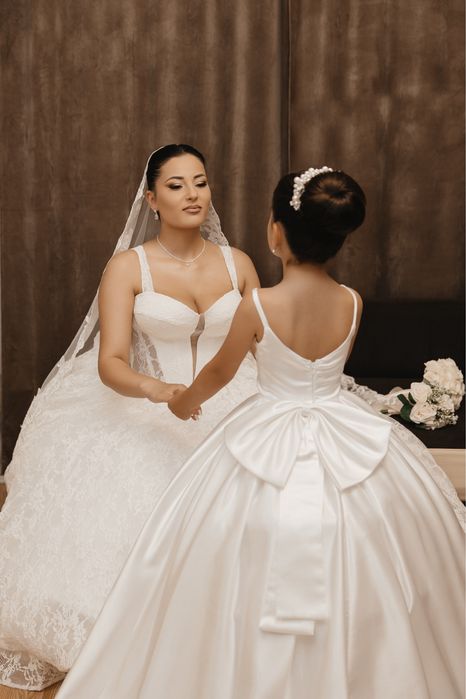 Rochie de mireasa  de dantela