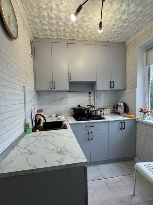 Продается 2 ком.квартира Есет батыра