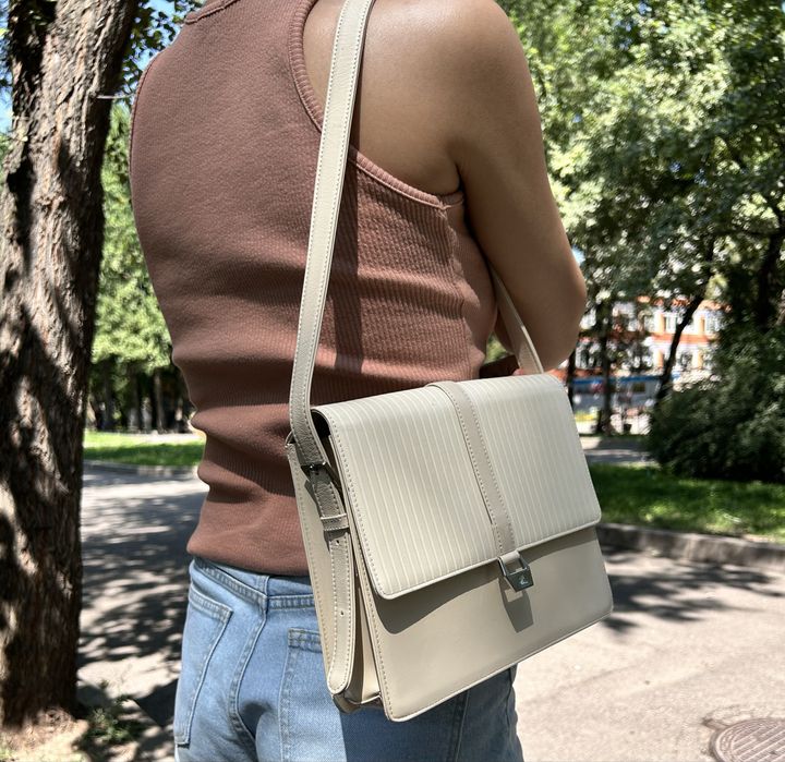 Винтажная сумка Courreges Paris