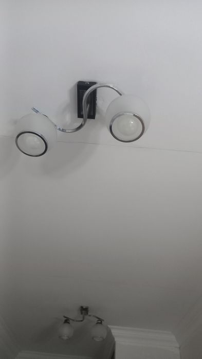 Срочно продается люстры разные