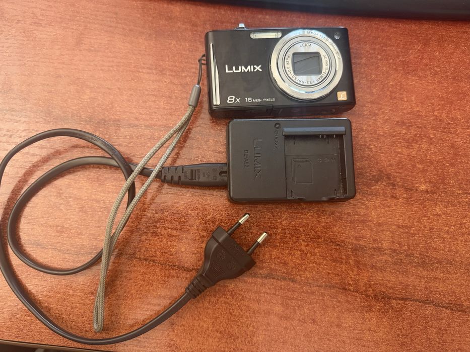 Фотоаппарат Lumix