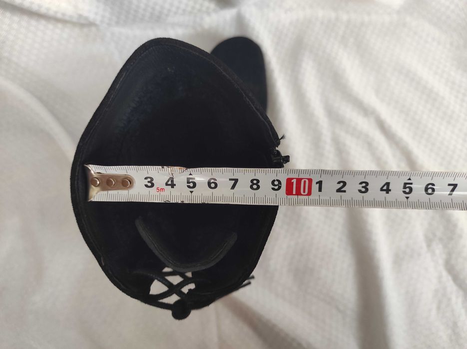 Дамски боти с нисък ток