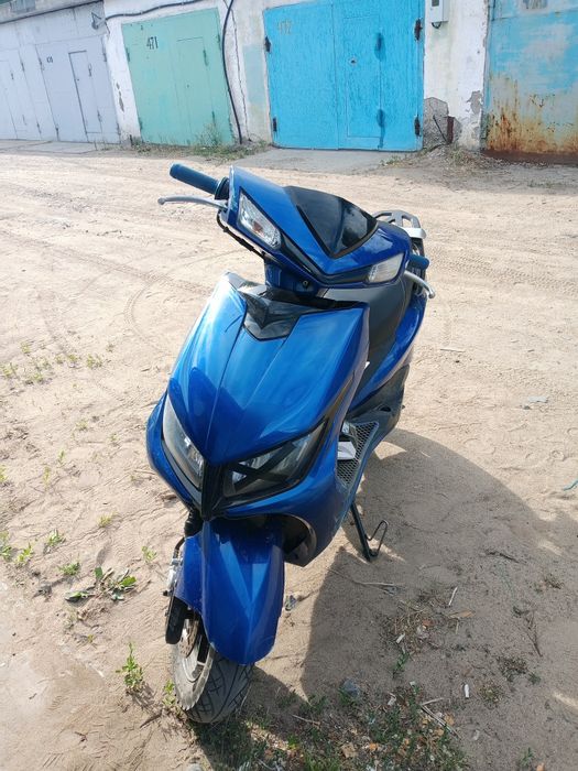 Продам скутер м8