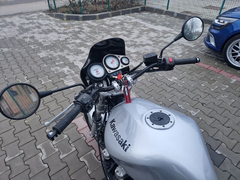 Kawasaki ZR7S  ZR750