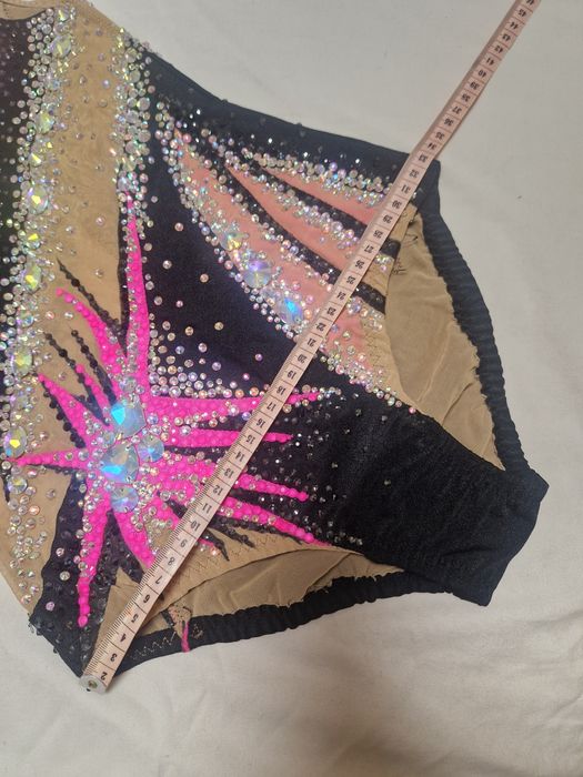 Трико за художествена гимнастика