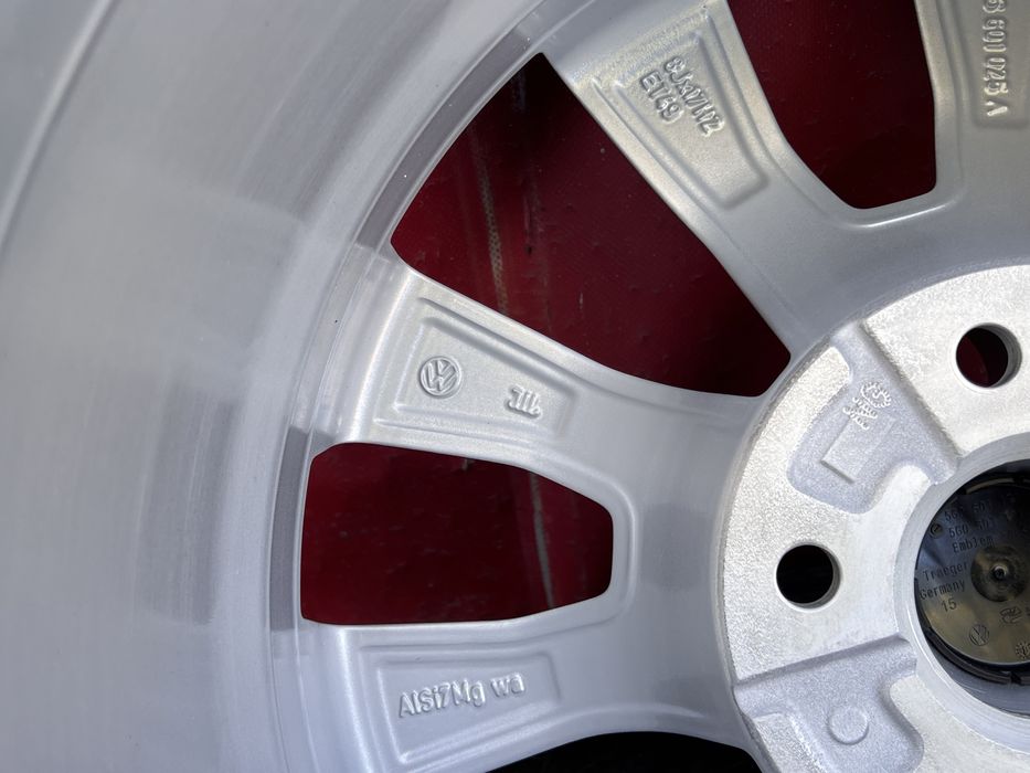 17” 5x120 8j ET49 65.1 Оригинални Aлуминиеви джанти Volkswagen Amarok.