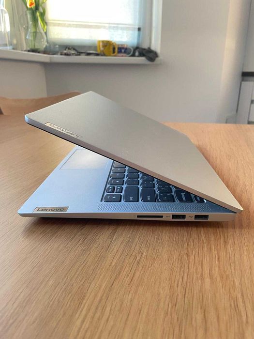 Lenovo IdeaPad 5 i7 14", 16GB RAM, laptop office/facultate