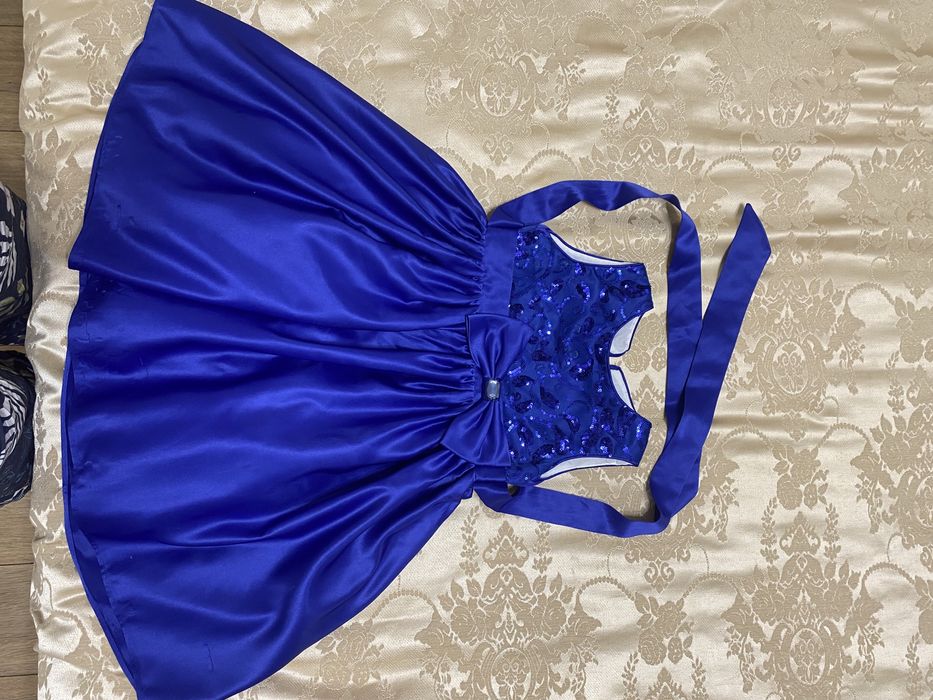 Платье на 2-3 года прокат