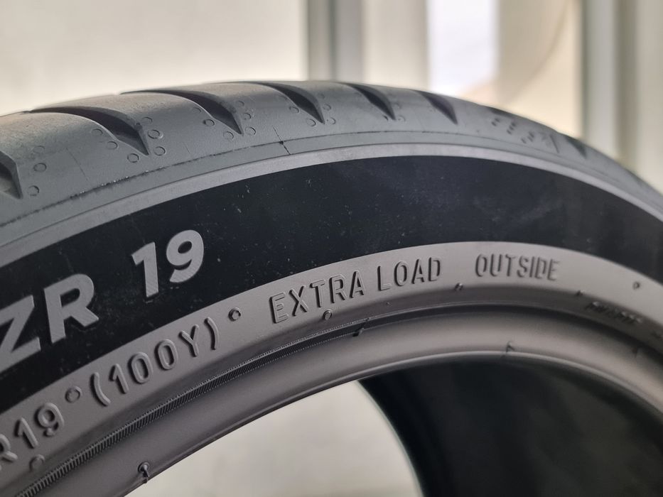 275/35/19 Michelin 2Броя: 150€ 6мм