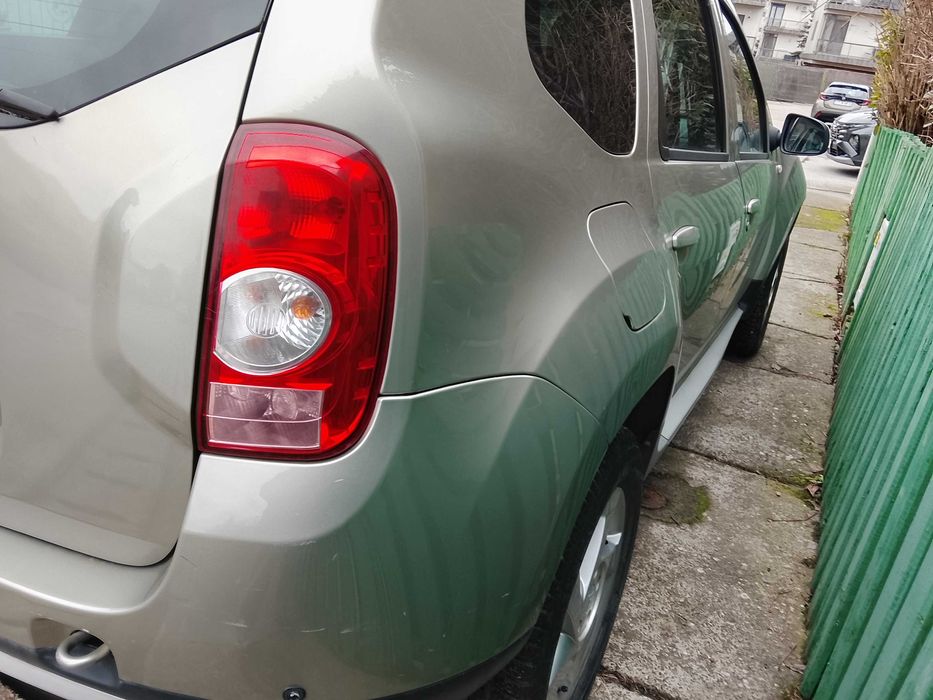DACIA DUSTER  benzina 2x4  110.000 km