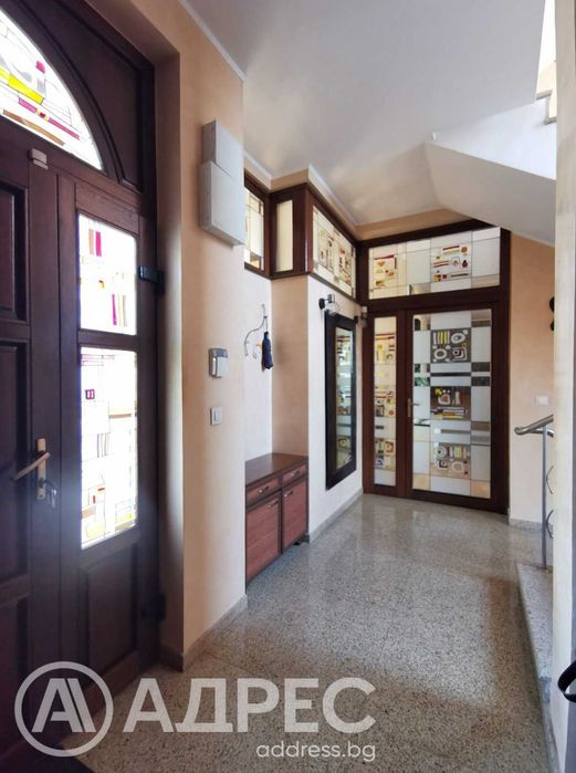 Продава се Къща в Русе, Център - 445 кв.м за 1596 €/кв.м - Снимка #14