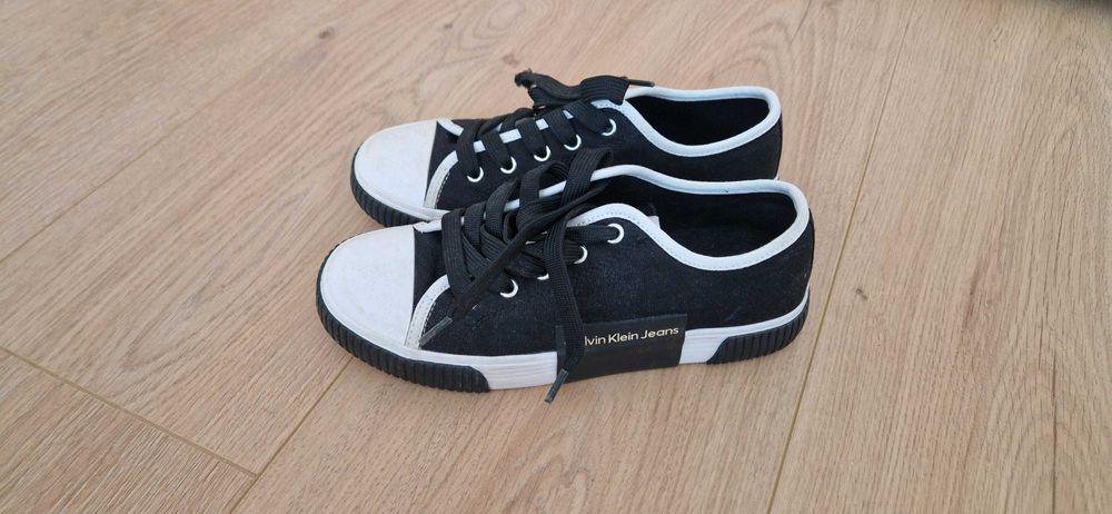 Детски кецове Calvin Klein