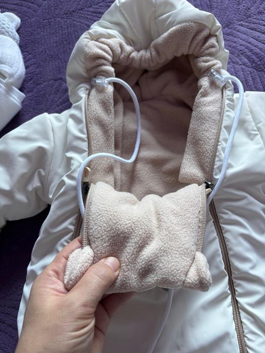 Продам конверт на выписку.