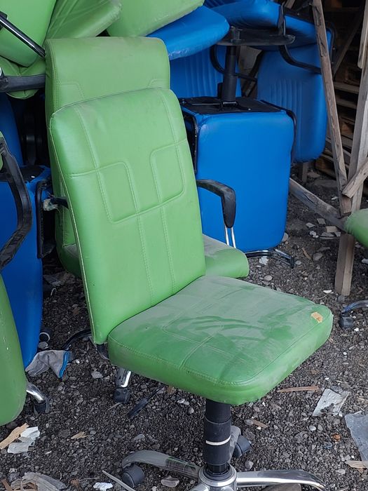 Продам кресла разные, б/у
