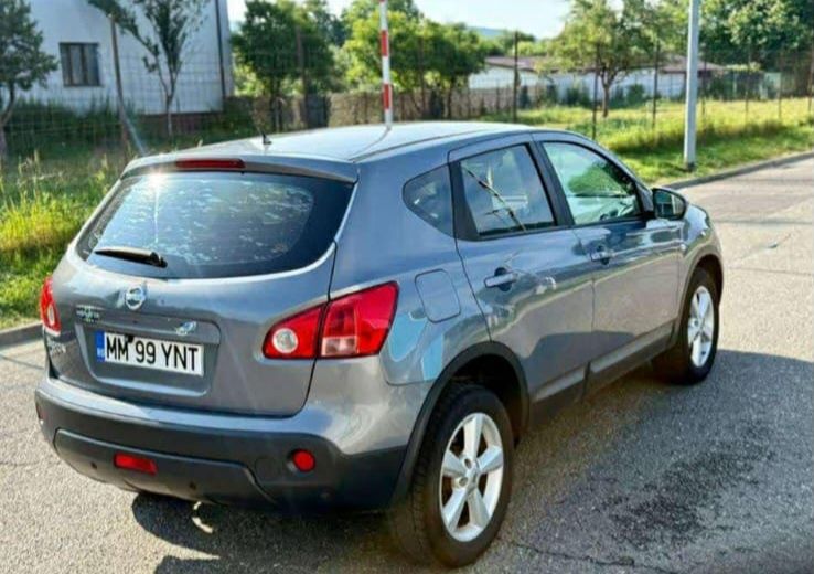 Vând Nissan Qashqai