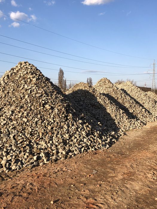 Beton Concasat, Piatra Concasata Naturala, Rîu, Roca, Sist, Calcar.