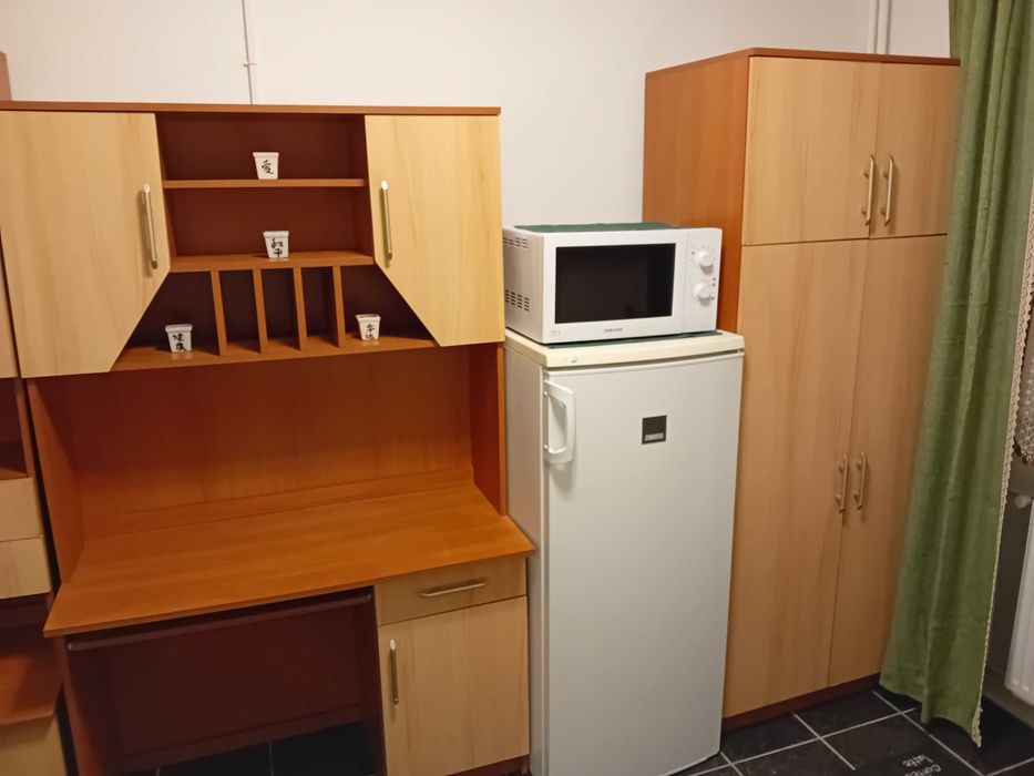 Proprietar inchiriez garsoniera in complexul studentesc