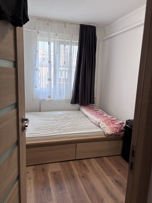 Se ofera spre vanzare apartament cu 3 camere