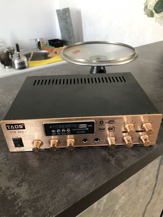 Усилитель в Автомобиль