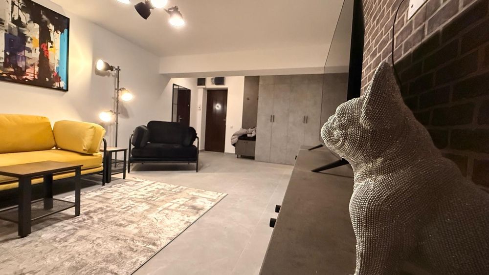 De închiriat, apartament 2 camere în Drumul Taberei