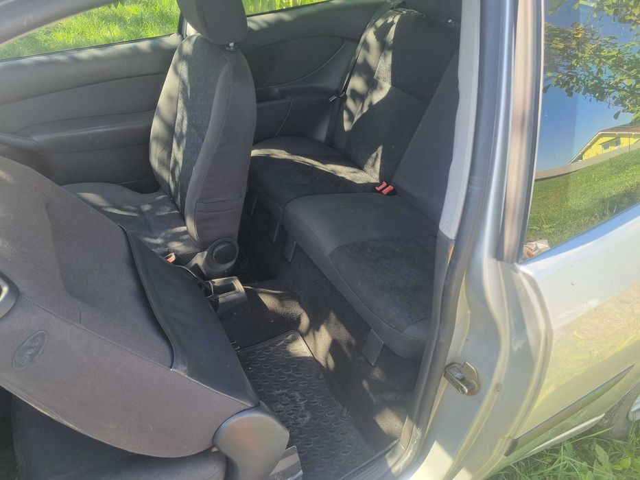 Vand Ford Focus 1.4 benzina