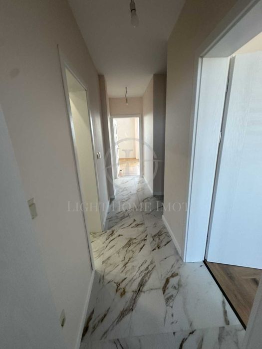 Продава се Тристаен апартамент в Пловдив, Център - 160 кв.м за 1675 €/кв.м - Снимка #12