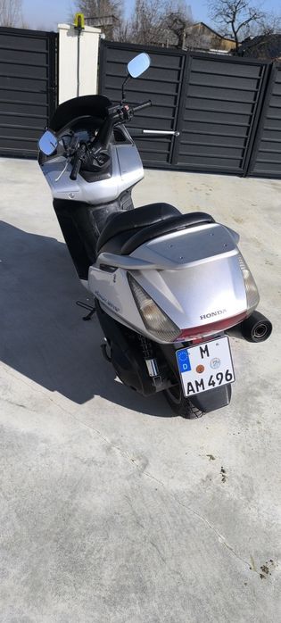 Honda Silverwing 600