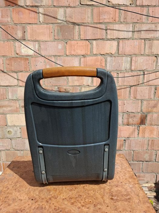 Сиденье универсальное пластиковое