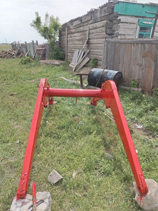 Продам два трактора