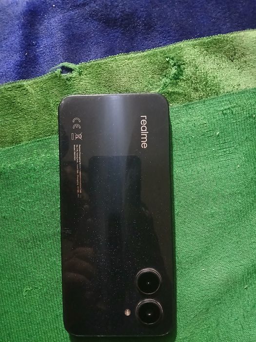 Realme s33 srochni sotiladi