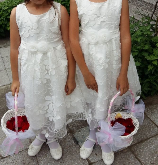 2 броя рокли за шаферки или бал. 10г.