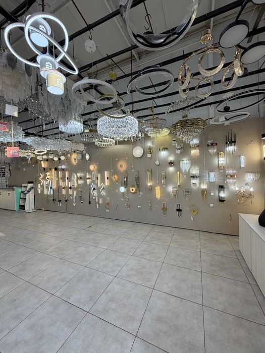 Люстры действующий магазин