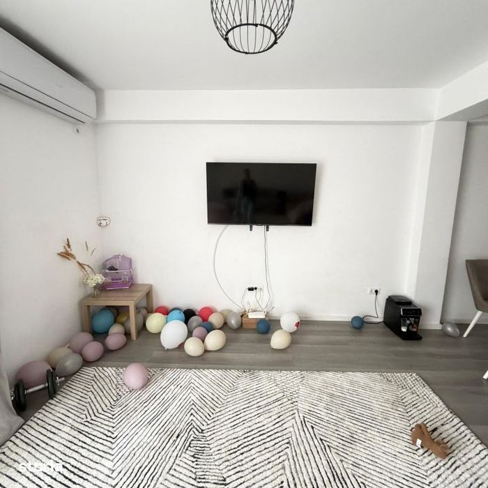 Casa/Vila Bragadiru-Cristalului 4 camere/mobilata