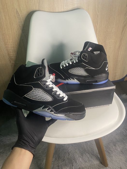 Jordan 5 Retro” Og Metallic Reimagined”