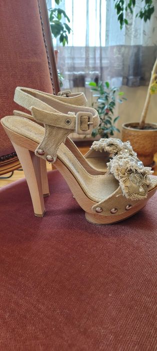 Летни обувки с Сваровски LEZILA