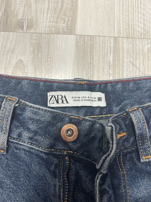 Чисто нови сини дънки ZARA