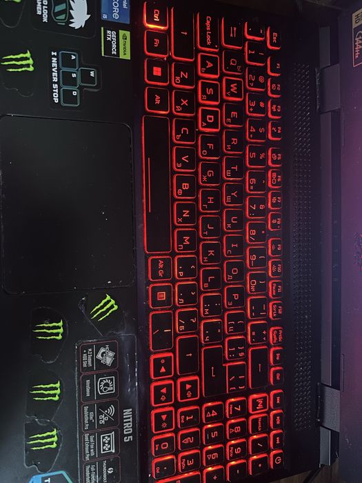 Acer nitro 5 перфектен