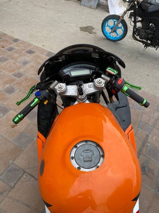 Honda cbr 600 f2