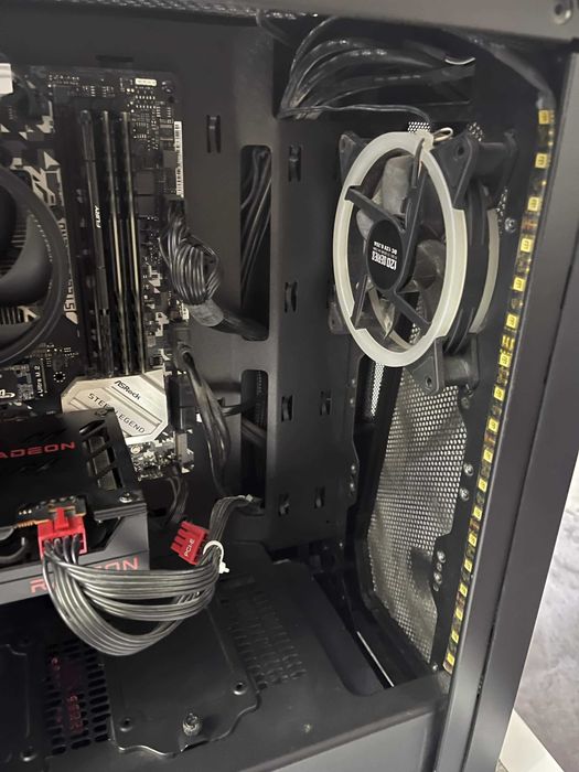 Продавам компютър с Ryzen 5 3600 и RX 6600 8GB