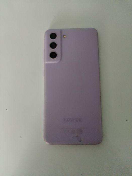 Samsung S 21 fe продам