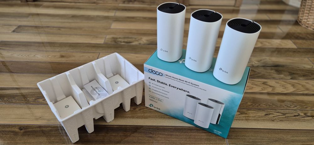 Sistem Wi-Fi Mesh TP-Link Deco M4 (3-pack) AC1200 Gigabit cu acoperire