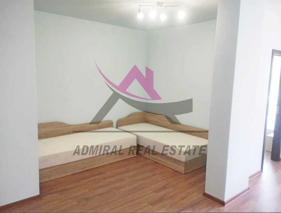 Атрактивен двустаен-Гранд мол