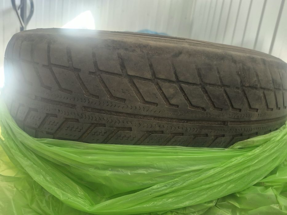 Продам комплект шин 185/65 R15, 4 шт.