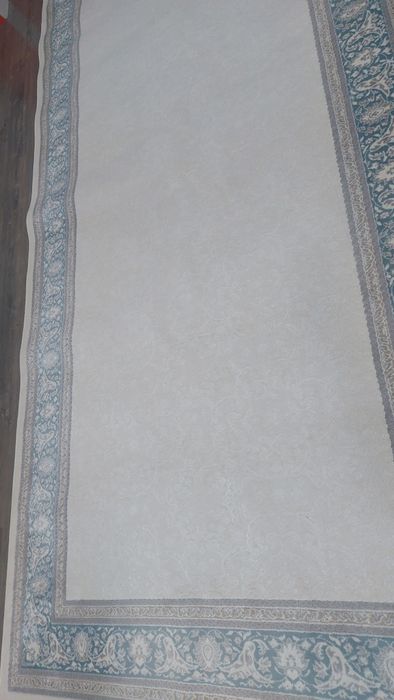 Кілем сатылады бу