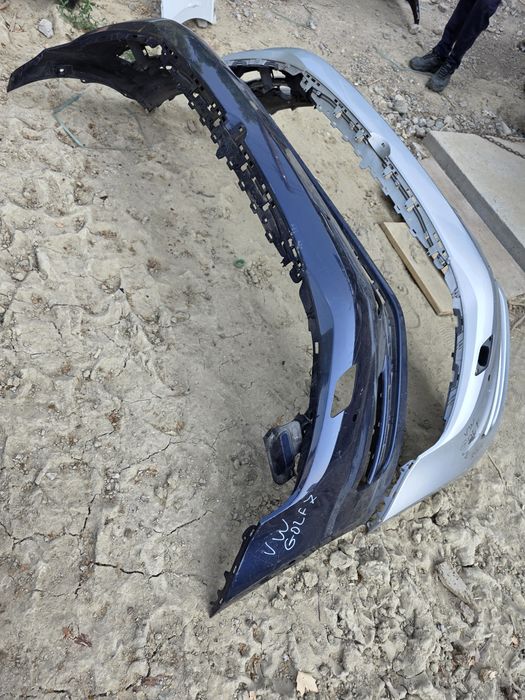 VW GOLF 7  2014 предна броня