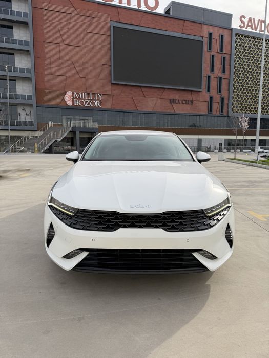 Kia k5 komfort plus 2022 yil kraska toza benzin!